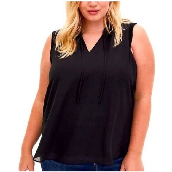 🌼FOR BUNDLE ONLY🌼Torrid Black Dobby Chiffon Pleated Blouse Tank - Picture 2 of 12